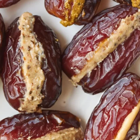 Cashew, Chia & Butter Date