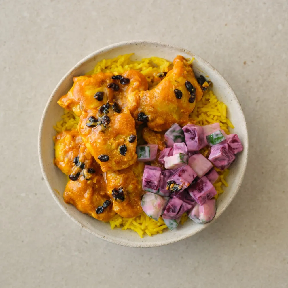 Saffron chicken with rice and beetroot